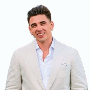 Meet your Posher, Jake